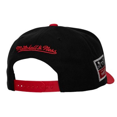 Mitchell & Ness X Mastermind Pro Snapback Cap Black