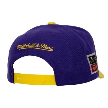 Mitchell & Ness X Mastermind Pro Snapback Cap Purple