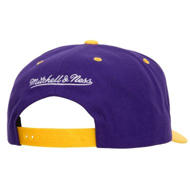 NBA Wavy Pro Snapback Cap Los Angeles Lakers