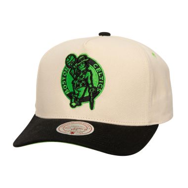 NBA Overspray Pro Snapback Cap Boston Celtics