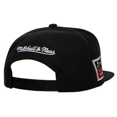 Mitchell & Ness X Mastermind Snapback Cap Black 