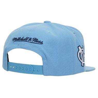 NCAA Just Don Team Snapback Cap V University of North Carolina