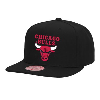 NBA Team Logo Deadstock Throwback Snapback Cap Chicago Bulls Black