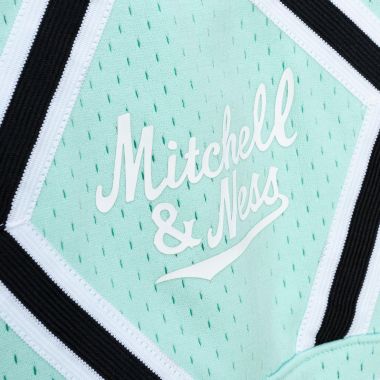 Mitchell & Ness Diamond Script Shorts