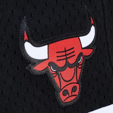 NBA Women's Jump Shot Shorts Chicago Bulls Black