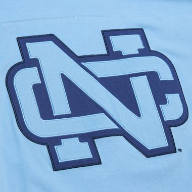 NCAA Heavyweight T-Shirt Vintage Logo University of North Carolina