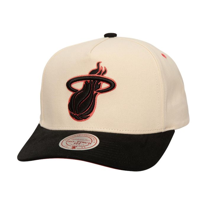 NBA Overspray Pro Snapback Cap Miami Heat