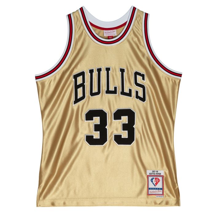 Chicago Bulls: Scotty Pippen 1997/98 Red & Black Reversible Champion J –  National Vintage League Ltd.
