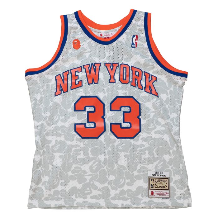 Bape knicks hot sale tee